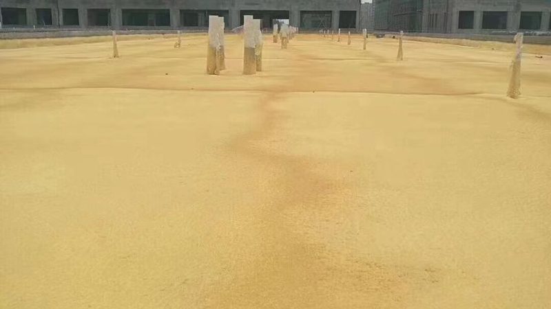水泥墙面直接刷丙烯酸防水涂料，很多人第一步就做错了